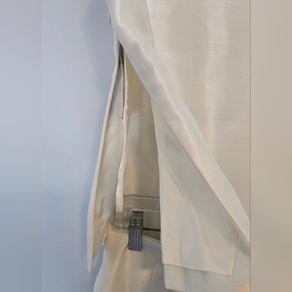 Vintage-Inspired Kasper Ivory 3-Piece Suit Set Jacket Top Skirt Size 8 Wedding - Picture 8 of 16